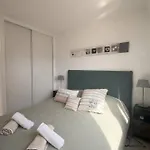 Les Lilas, 4 Personnes Апартаменты Йер