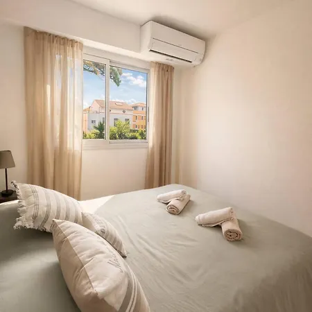 Les Lilas, 4 Personnes *