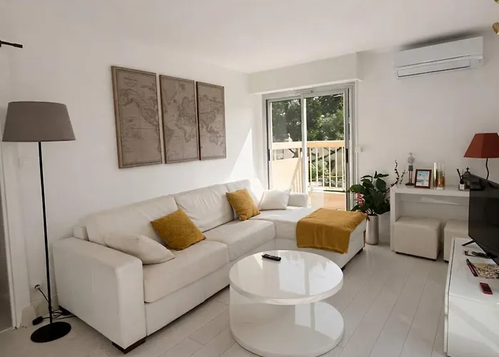 Les Lilas, 4 Personnes Hyères